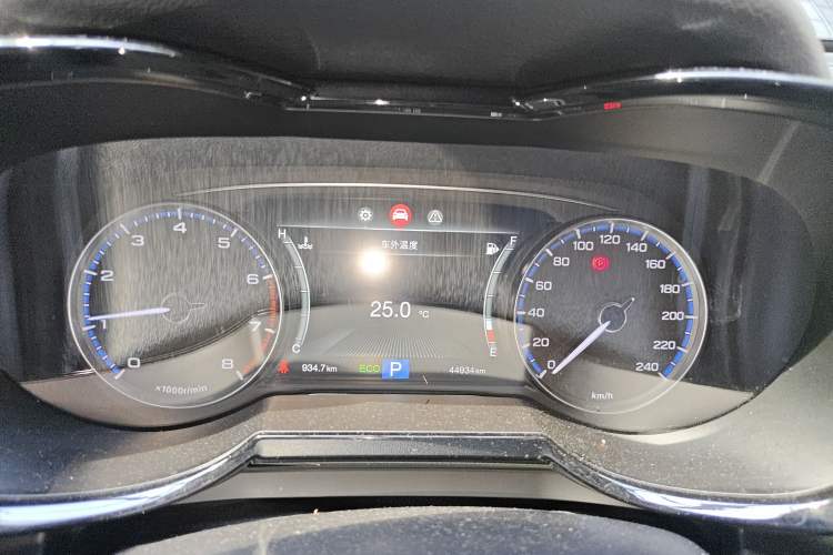 Used GAC Trumpchi GS7 2017 280T Two-Wheel Drive Luxury Model Instrument Cluster
