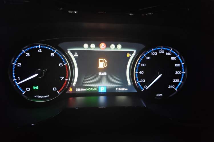 Used GAC Trumpchi GS7 2017 320T Two-Wheel-Drive Luxury Smart Connectivity Model Instrument Cluster