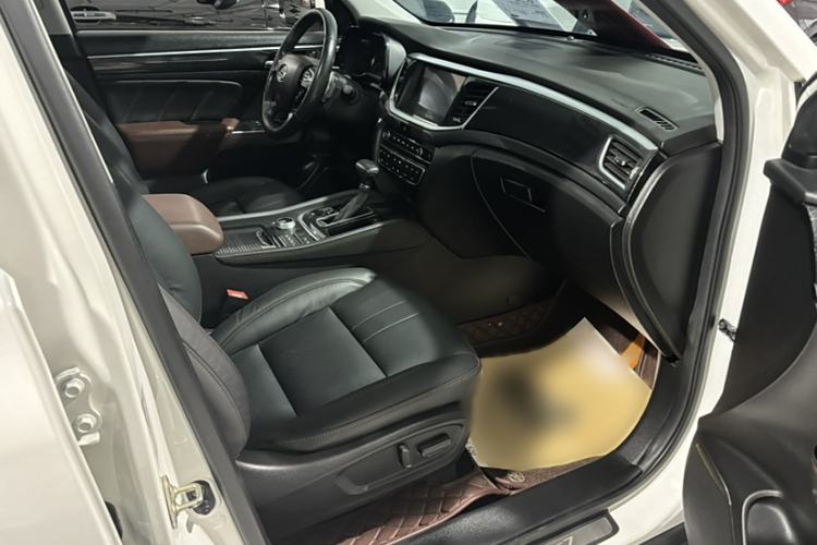 Used GAC Trumpchi GS7 2017 320T Four-Wheel Drive Luxury Smart Connectivity Model Interior 8
