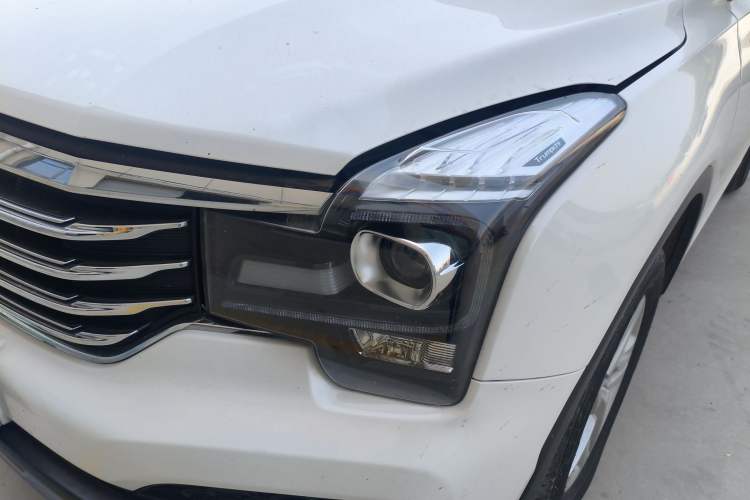 Used GAC Trumpchi GS7 2017 280T Two-Wheel Drive Luxury Model Left Front Headlight