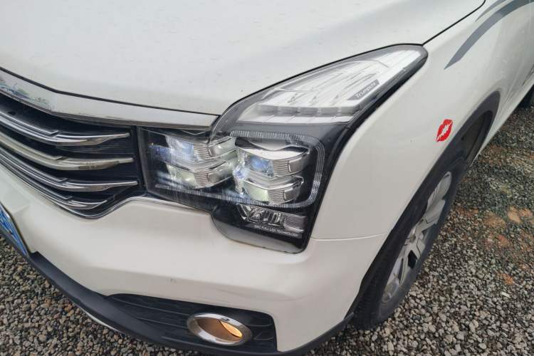 Used GAC Trumpchi GS7 2017 320T Two-Wheel-Drive Luxury Smart Connectivity Model Left Front Headlight