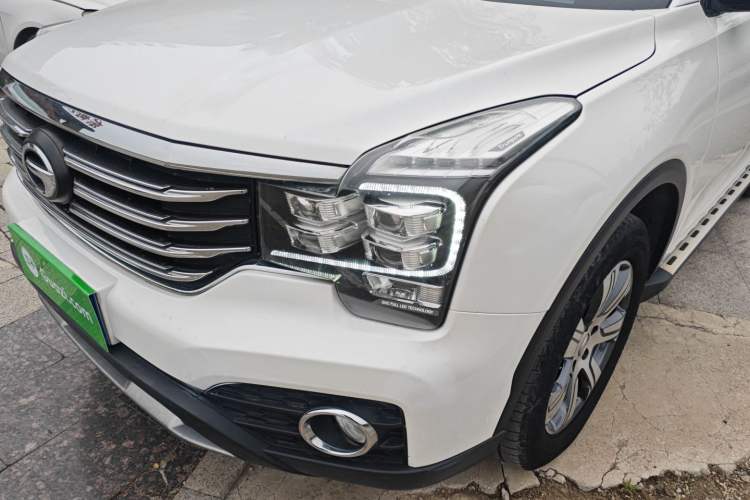 Used GAC Trumpchi GS7 2017 320T Two-Wheel-Drive Luxury Smart Connectivity Model Left Front Headlight