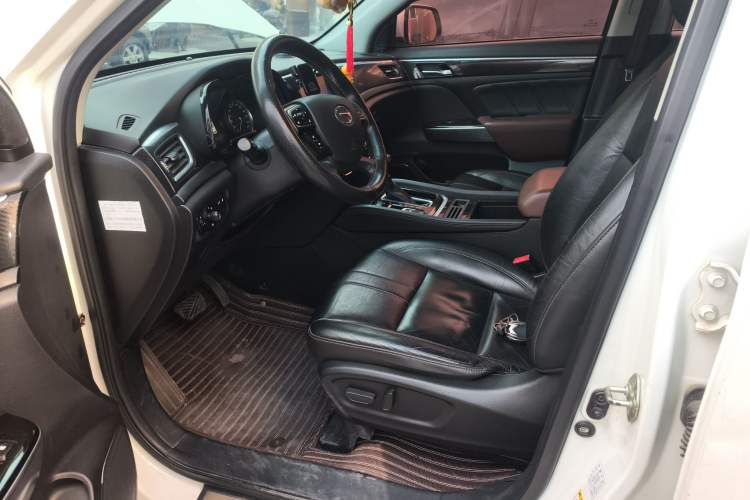 Used GAC Trumpchi GS7 2017 280T Two-Wheel Drive Luxury Model Left Front Seat