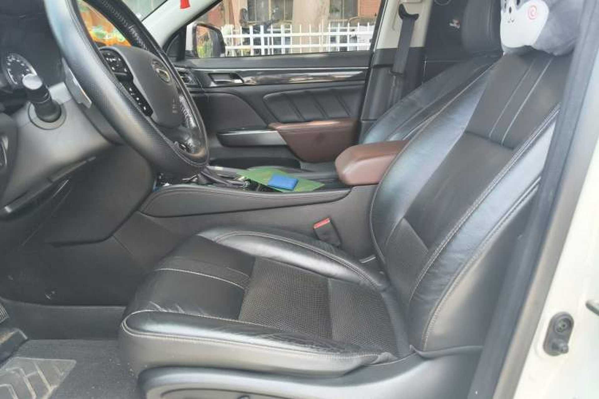 Used GAC Trumpchi GS7 2017 320T Two-Wheel-Drive Luxury Smart Connectivity Model Left Front Seat