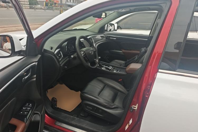 Used GAC Trumpchi GS7 2017 320T Two-Wheel-Drive Luxury Model Left Front Seat