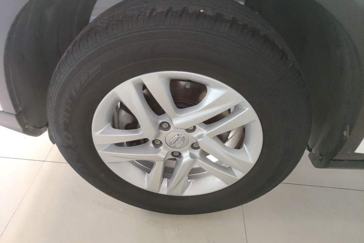 Used GAC Trumpchi GS7 2017 280T Two-Wheel Drive Luxury Model Left Front Wheel Hub