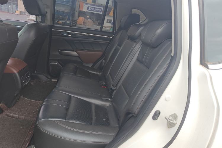 Used GAC Trumpchi GS7 2017 320T Two-Wheel-Drive Luxury Smart Connectivity Model Left Rear Seat
