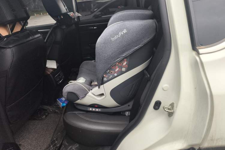 Used GAC Trumpchi GS7 2017 320T Two-Wheel-Drive Luxury Smart Connectivity Model Left Rear Seat