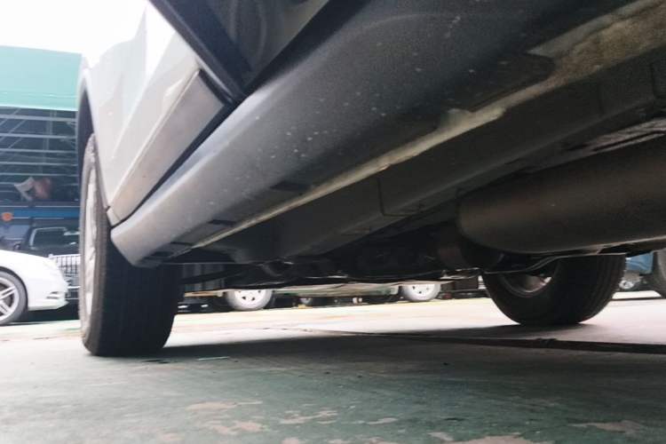 Used GAC Trumpchi GS7 2017 280T Two-Wheel Drive Luxury Model Left Side Sill