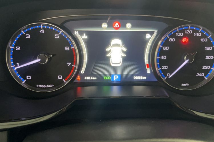 Used GAC Trumpchi GS7 2017 280T Two-Wheel Drive Luxury Model Odometer Close Up