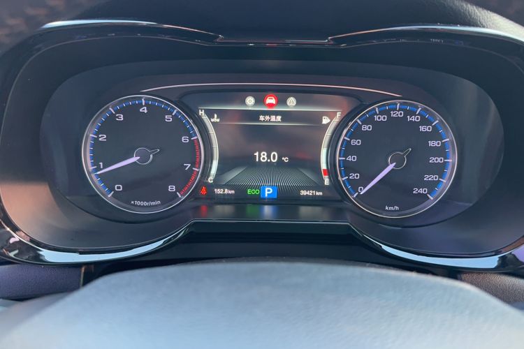 Used GAC Trumpchi GS7 2017 280T Two-Wheel Drive Luxury Model Odometer Close Up