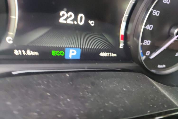 Used GAC Trumpchi GS7 2017 280T Two-Wheel Drive Luxury Model Odometer Close Up