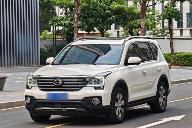 Used GAC Trumpchi GS7 2017 320T Two-Wheel-Drive Luxury Smart Connectivity Model