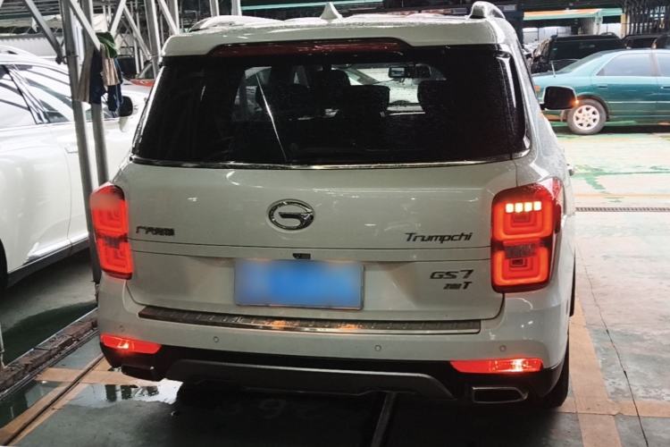 Used GAC Trumpchi GS7 2017 280T Two-Wheel Drive Luxury Model Rear