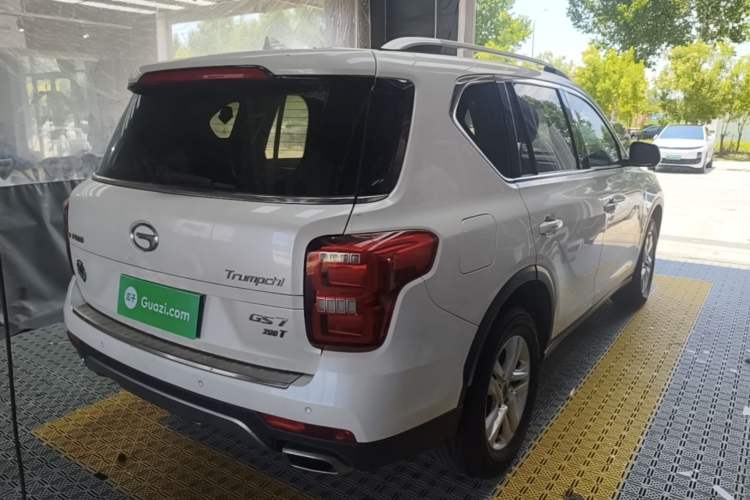 Used GAC Trumpchi GS7 2017 280T Two-Wheel Drive Luxury Model Rear Right 45 Deg
