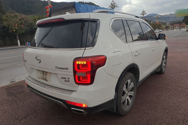 Used GAC Trumpchi GS7 2017 320T Two-Wheel-Drive Luxury Smart Connectivity Model Rear Right 45 Deg
