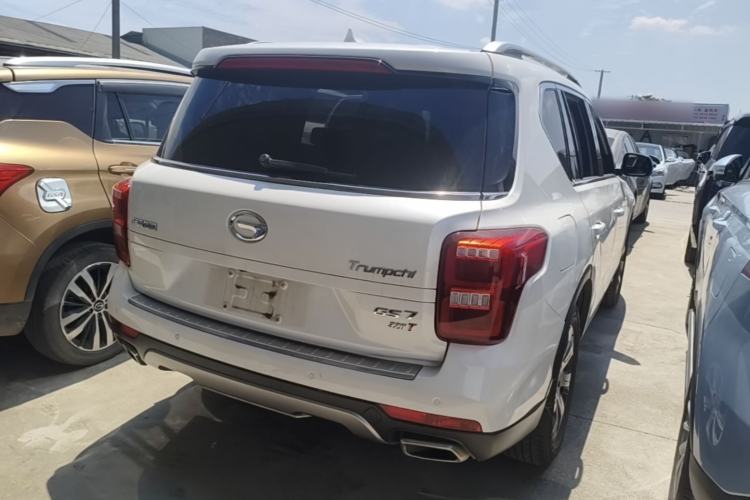 Used GAC Trumpchi GS7 2017 320T Two-Wheel-Drive Luxury Smart Connectivity Model Rear Right 45 Deg