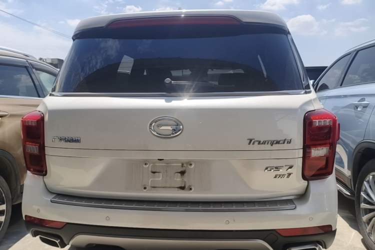 Used GAC Trumpchi GS7 2017 320T Two-Wheel-Drive Luxury Smart Connectivity Model Rear