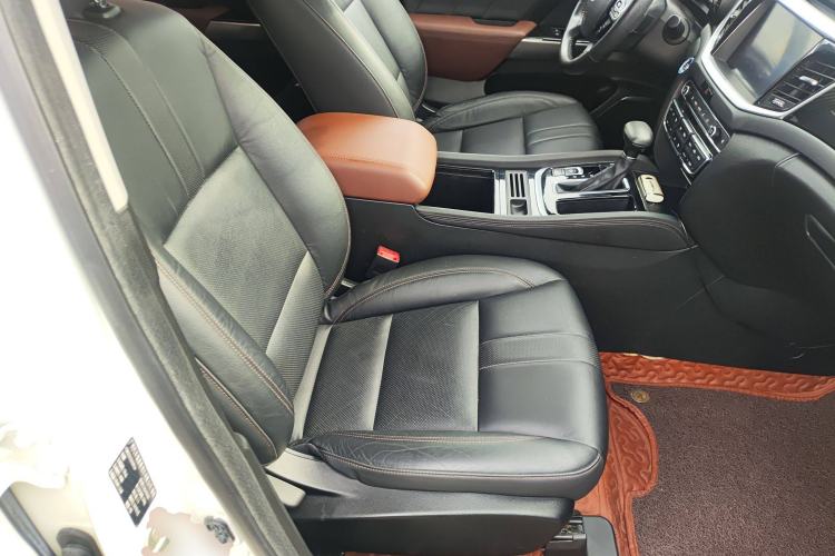 Used GAC Trumpchi GS7 2017 280T Two-Wheel Drive Luxury Model Right Front Seat