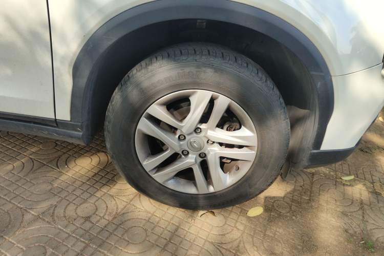 Used GAC Trumpchi GS7 2017 280T Two-Wheel Drive Luxury Model Right Front Wheel Hub