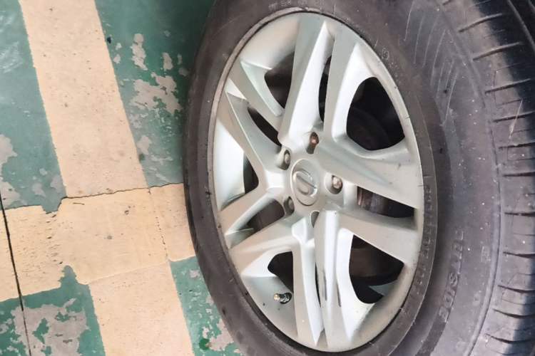 Used GAC Trumpchi GS7 2017 280T Two-Wheel Drive Luxury Model Right Rear Wheel Hub