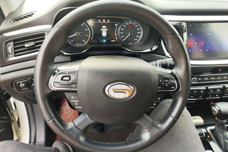 Used GAC Trumpchi GS7 2017 280T Two-Wheel Drive Luxury Model Steering Wheel