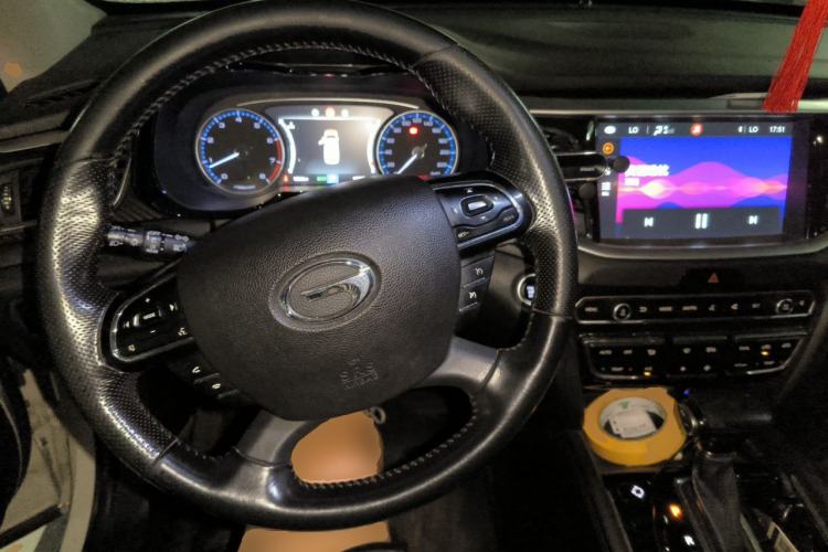 Used GAC Trumpchi GS7 2017 280T Two-Wheel Drive Luxury Model Steering Wheel