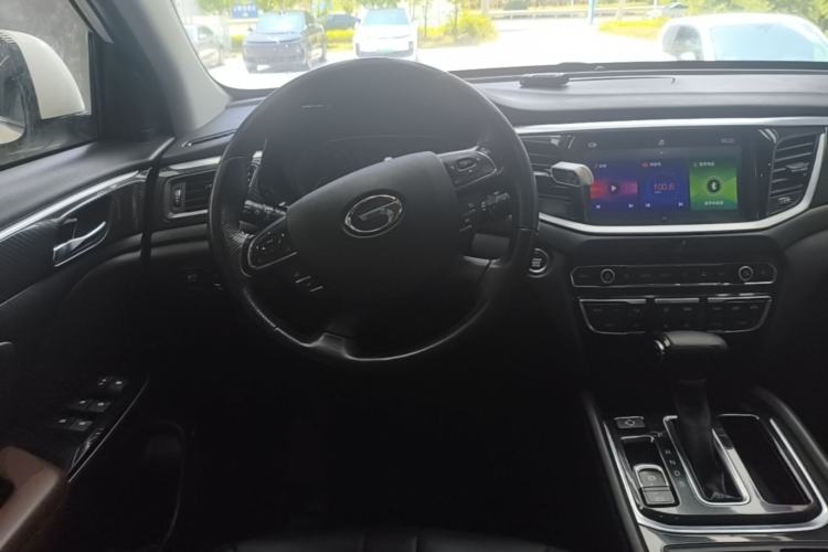 Used GAC Trumpchi GS7 2017 280T Two-Wheel Drive Luxury Model Steering Wheel
