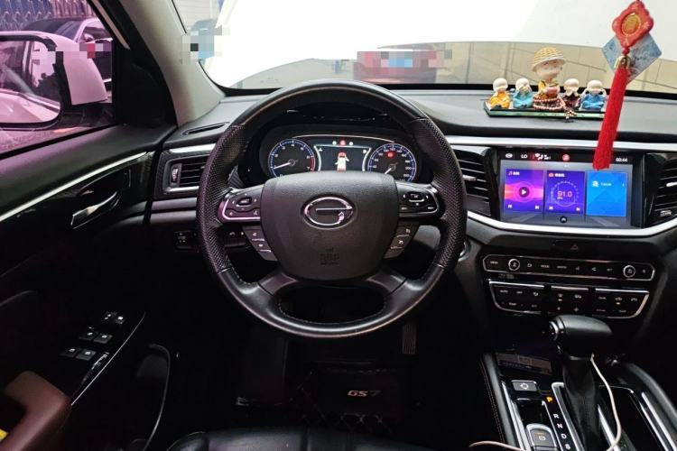 Used GAC Trumpchi GS7 2017 280T Two-Wheel Drive Luxury Model Steering Wheel