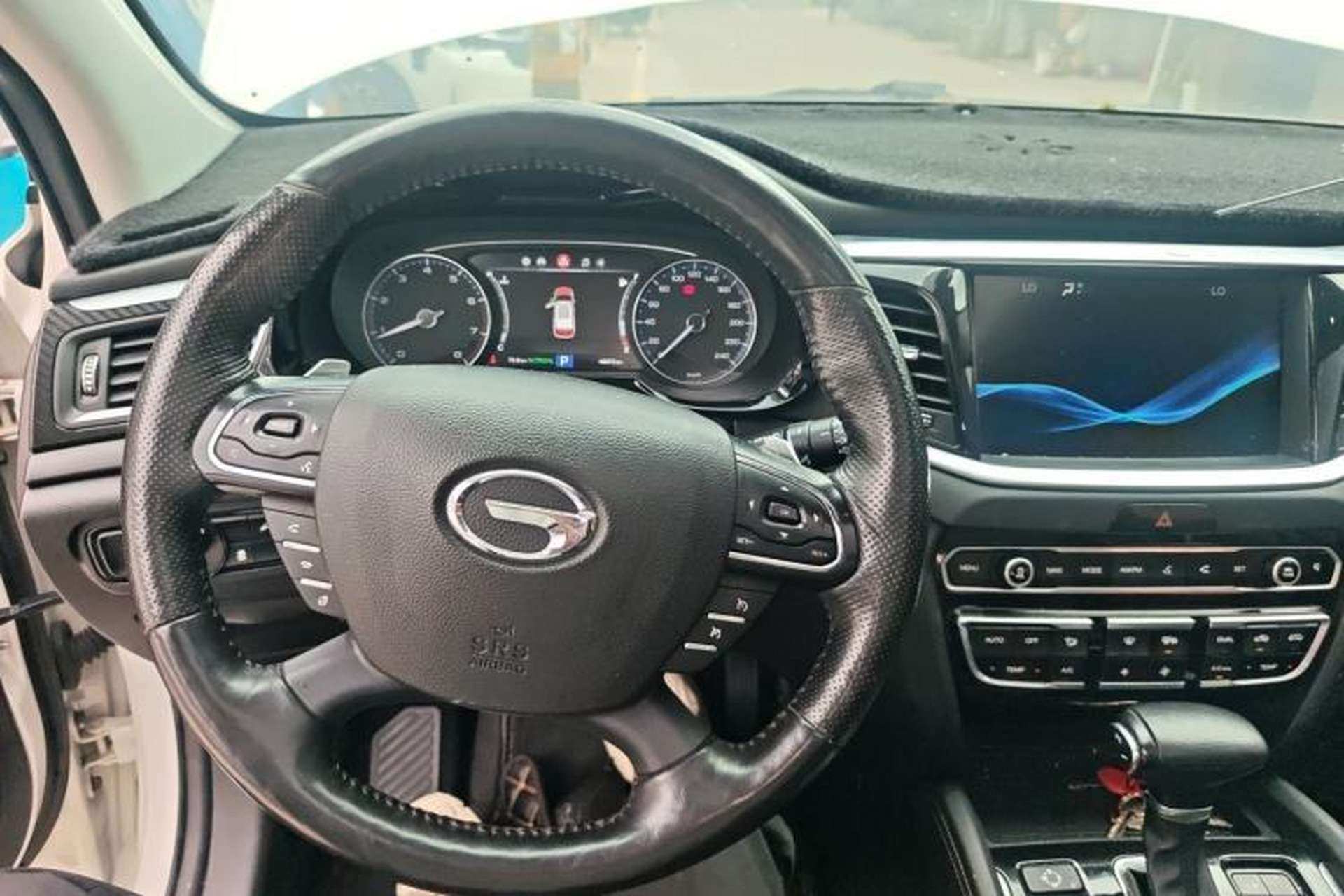 Used GAC Trumpchi GS7 2017 320T Two-Wheel-Drive Luxury Smart Connectivity Model Steering Wheel