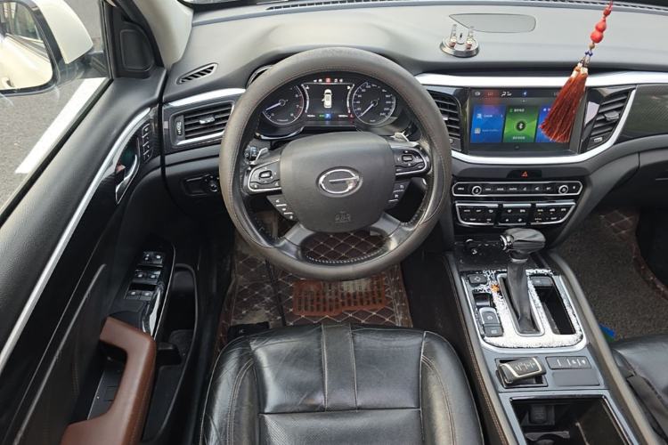 Used GAC Trumpchi GS7 2017 320T Two-Wheel-Drive Luxury Smart Connectivity Model Steering Wheel