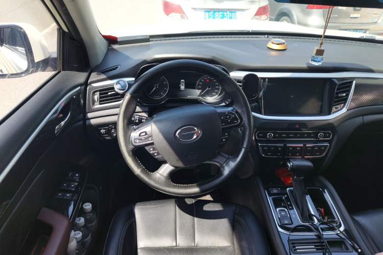 Used GAC Trumpchi GS7 2017 280T Two-Wheel Drive Luxury Model Steering Wheel