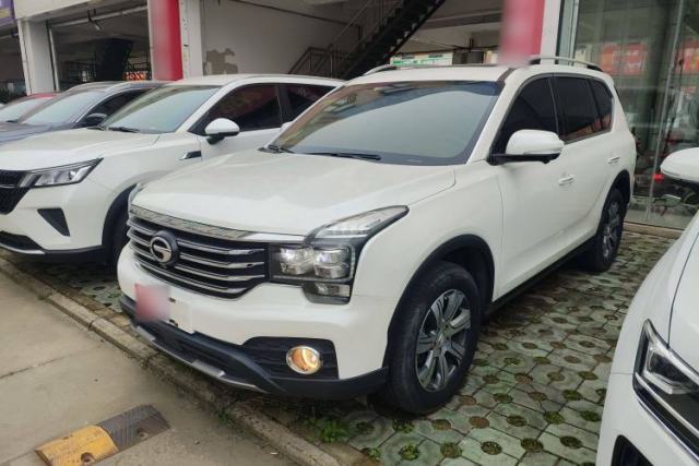 Ojetý GAC Trumpchi GS7 2017 320T Two-Wheel-Drive Luxury Smart Connectivity Model