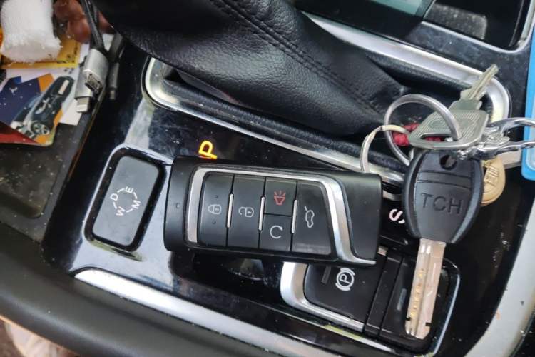 Used GAC Trumpchi GS7 2017 280T Two-Wheel Drive Luxury Model Vehicle Key