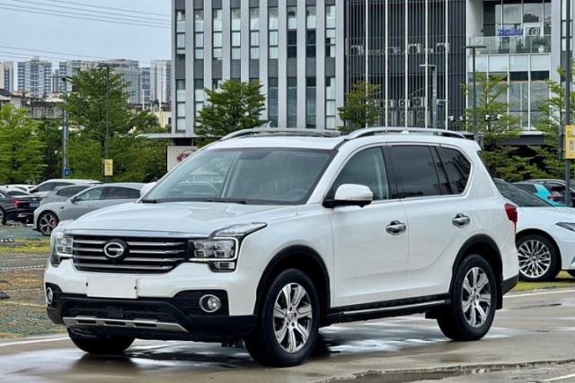 Used GAC Trumpchi GS7 2017 320T Two-Wheel-Drive Luxury Smart Connectivity Model