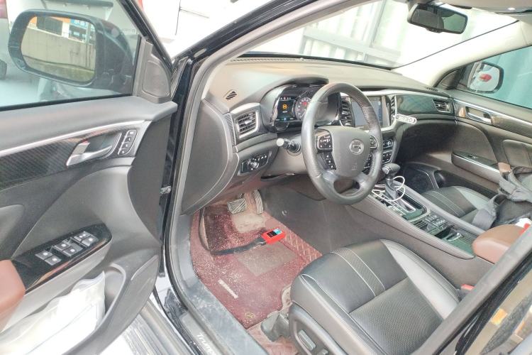 Used GAC Trumpchi GS7 2019 390T Two-Wheel Drive Luxury Smart Connectivity Version Driver Seat