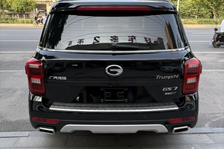 Used GAC Trumpchi GS7 2019 390T Two-Wheel-Drive Luxury Version Exterior 3