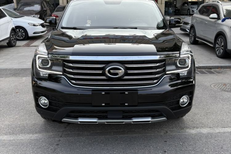 Used GAC Trumpchi GS7 2019 390T Two-Wheel-Drive Luxury Version Exterior 5