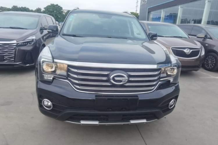 Used GAC Trumpchi GS7 2019 390T Two-Wheel-Drive Luxury Version Front
