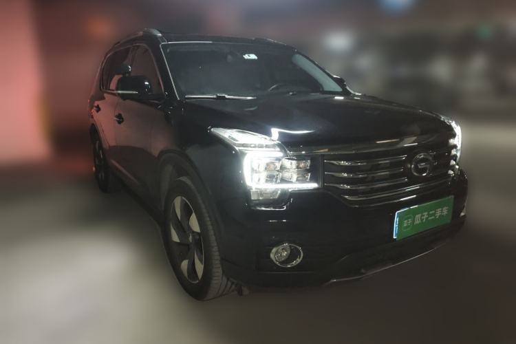 Used GAC Trumpchi GS7 2019 390T Two-Wheel Drive Luxury Smart Connectivity Version Front Right 45 Deg