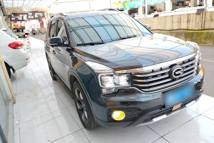 Used GAC Trumpchi GS7 2019 390T Two-Wheel Drive Luxury Smart Connectivity Version Front Right 45 Deg