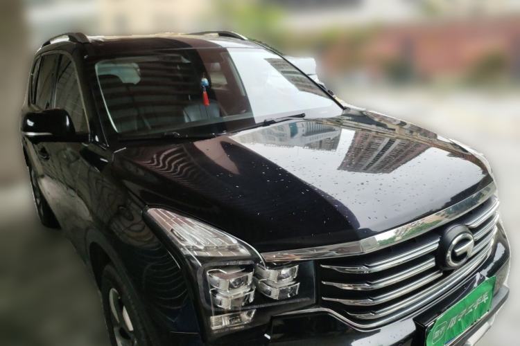 Used GAC Trumpchi GS7 2019 390T Two-Wheel Drive Luxury Smart Connectivity Version Front Right 45 Deg