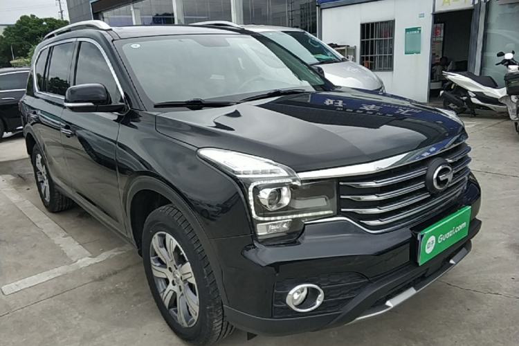 Used GAC Trumpchi GS7 2019 390T Two-Wheel-Drive Luxury Version Front Right 45 Deg