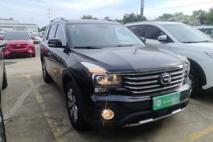 Used GAC Trumpchi GS7 2019 390T Two-Wheel-Drive Luxury Version Front Right 45 Deg