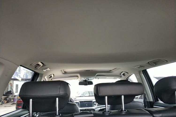 Used GAC Trumpchi GS7 2019 390T Two-Wheel-Drive Luxury Version Headliner