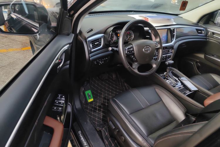 Used GAC Trumpchi GS7 2019 390T Two-Wheel-Drive Luxury Version Interior 3