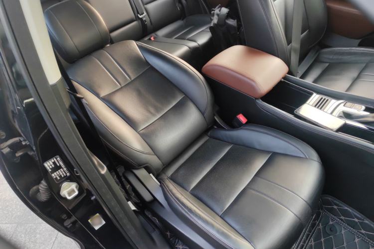 Used GAC Trumpchi GS7 2019 390T Two-Wheel-Drive Luxury Version Right Front Seat