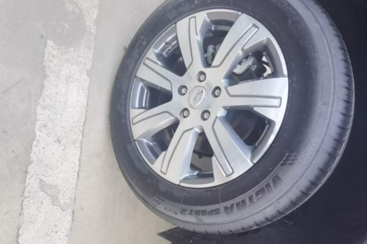 Used GAC Trumpchi GS7 2019 390T Two-Wheel-Drive Luxury Version Right Rear Wheel Hub