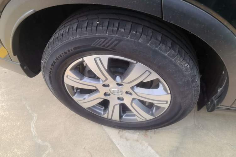 Used GAC Trumpchi GS7 2019 390T Two-Wheel-Drive Luxury Version Right Rear Wheel Hub