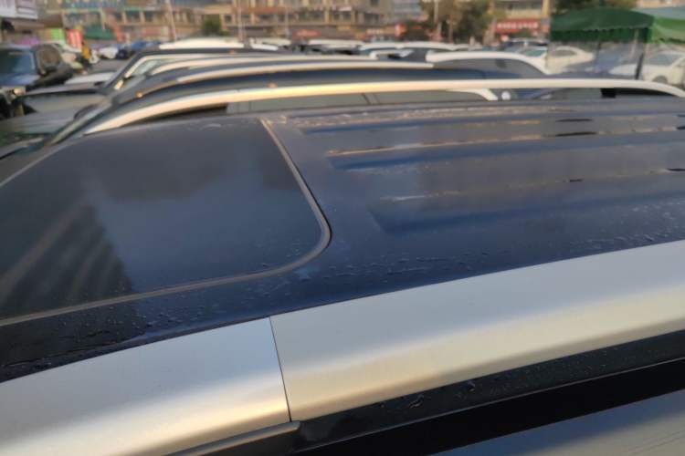 Used GAC Trumpchi GS7 2019 390T Two-Wheel-Drive Luxury Version Roof